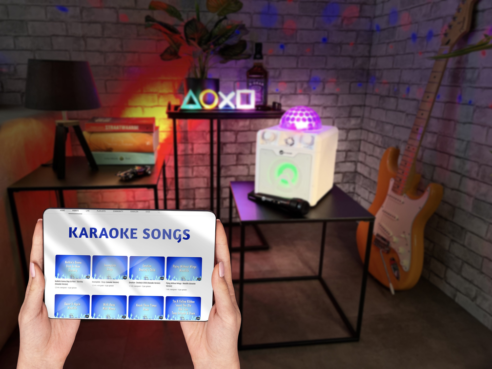 karaoke party